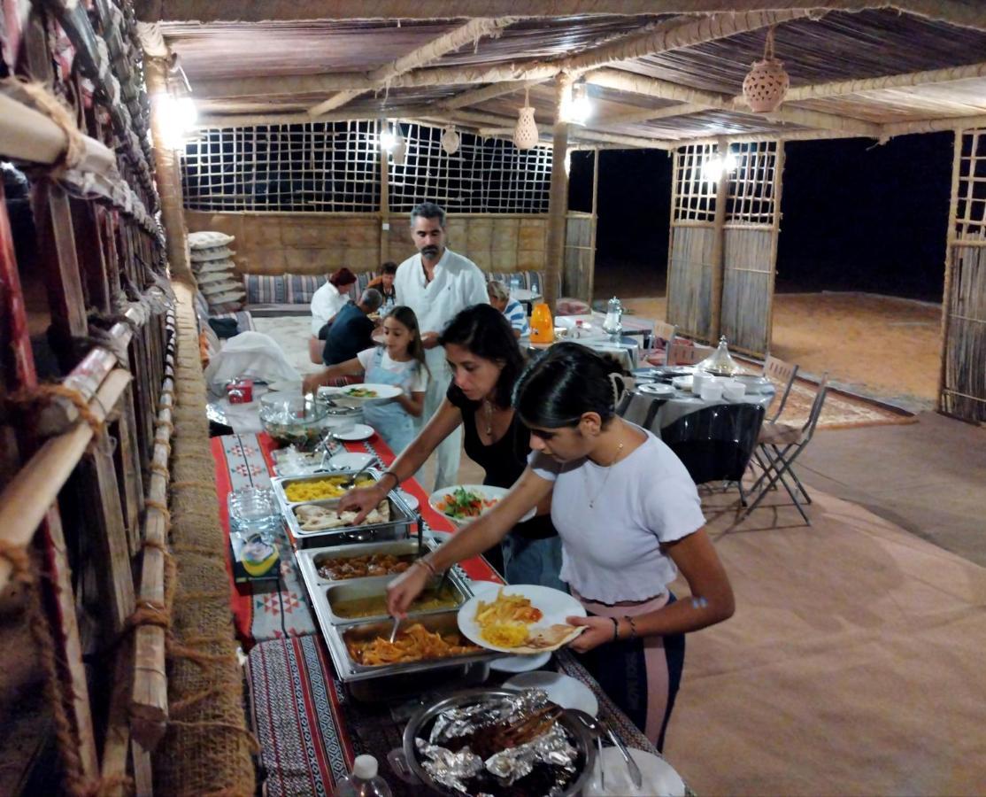Sands Dream Tourism Camp Shāhiq Екстериор снимка
